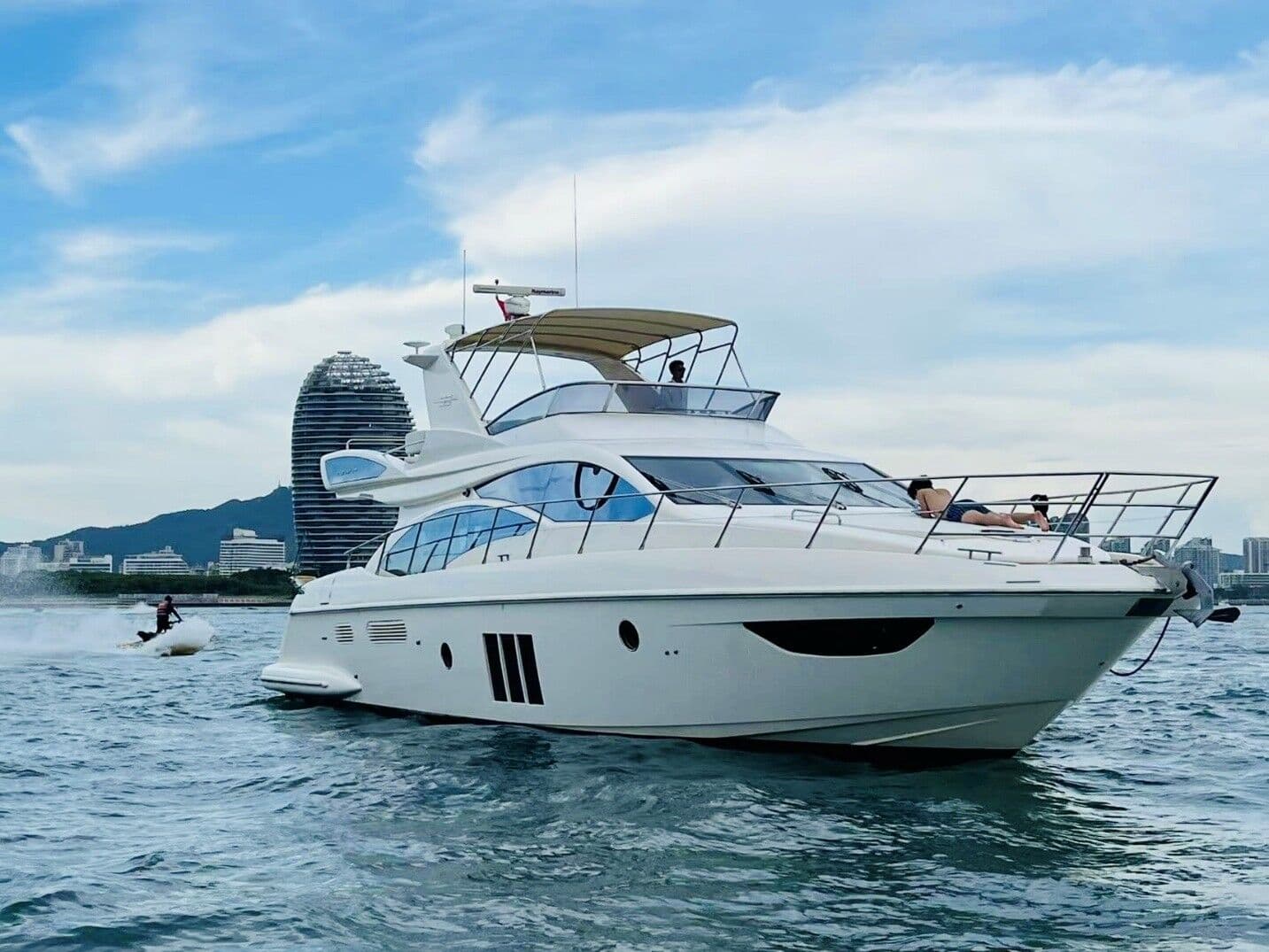2011 Azimut 58 Fly — фото 2