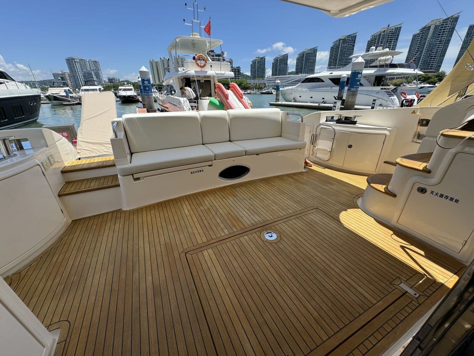 2011 Azimut 58 Fly — фото 5