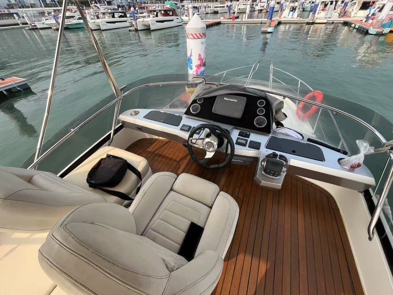2014 Galeon 340 Fly — фото 13