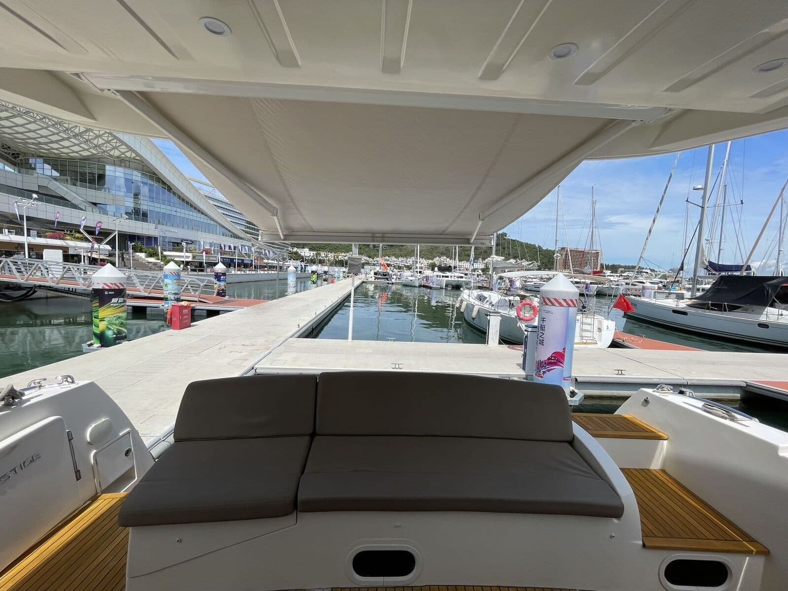 2011 Prestige 500 Flybridge — фото 3