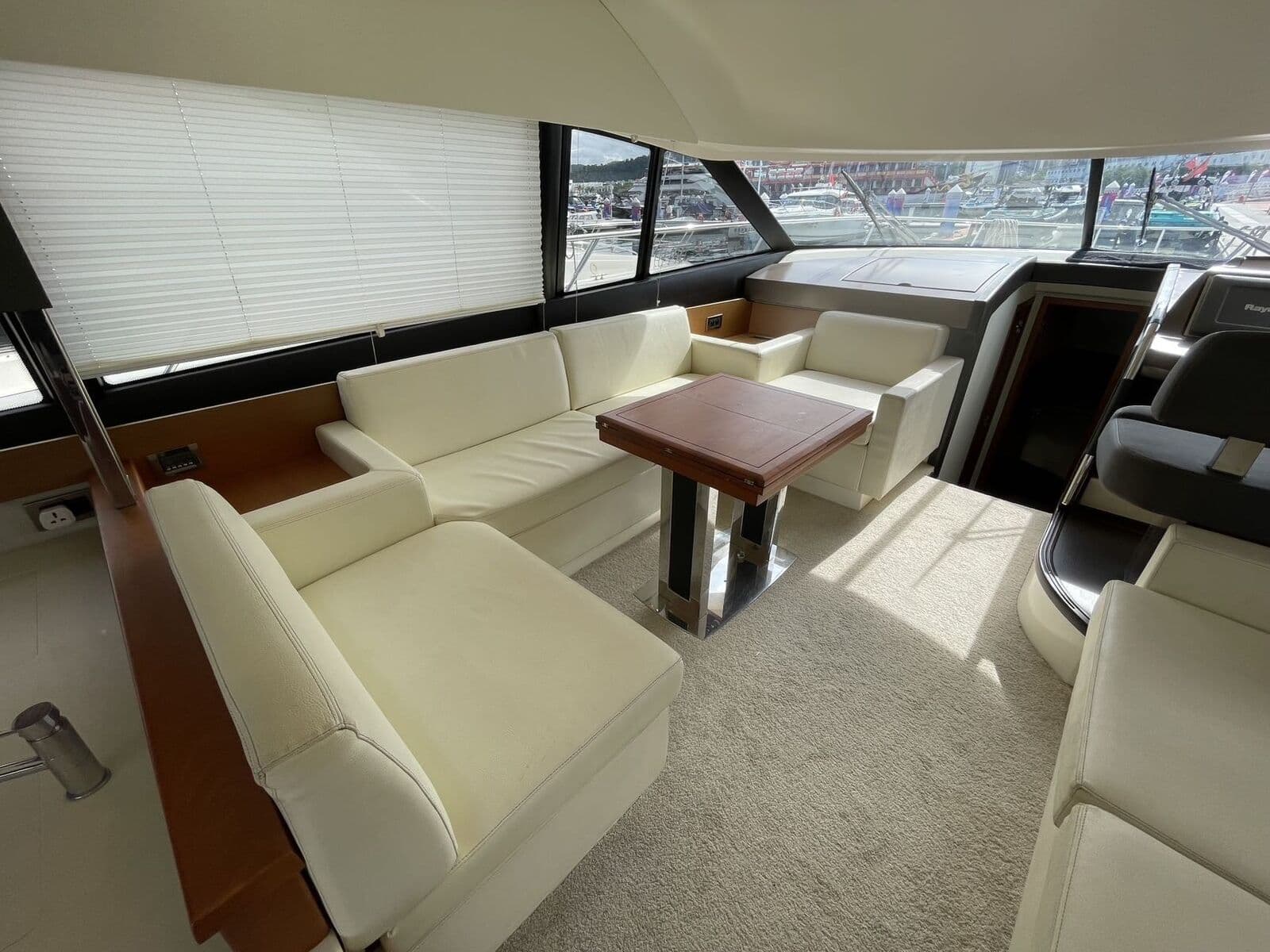 2011 Prestige 500 Flybridge — фото 7